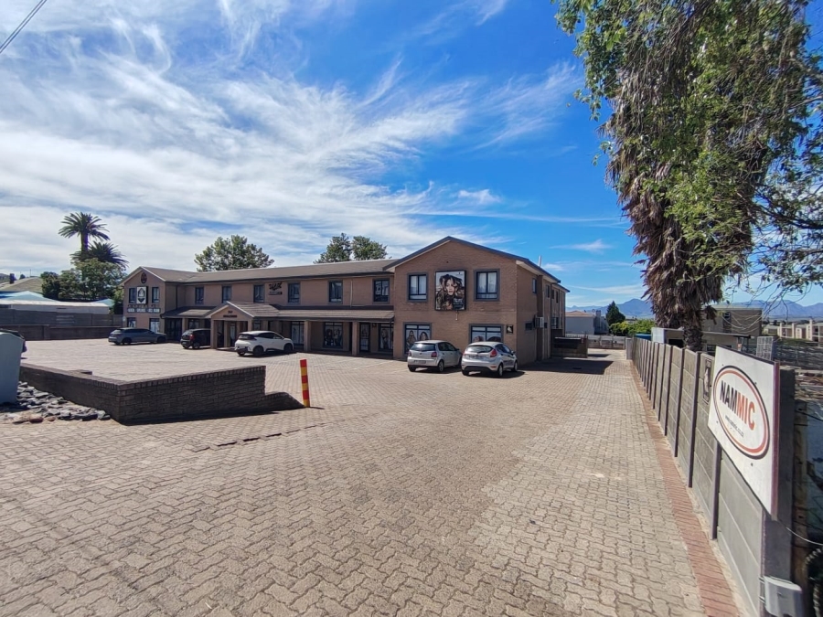 2 Bedroom Property for Sale in Vredekloof East Western Cape
